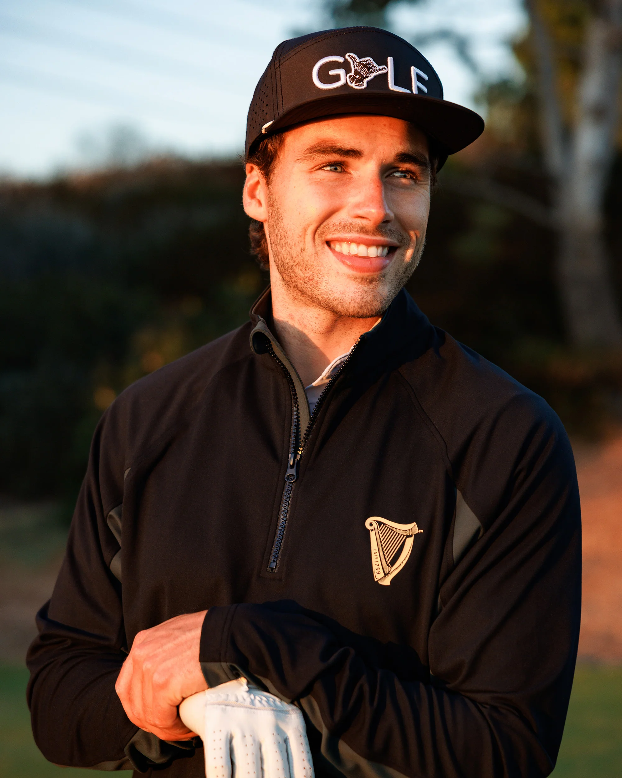 Golden Harp | Guinness® Men's Performance Q-Zip - Image 2