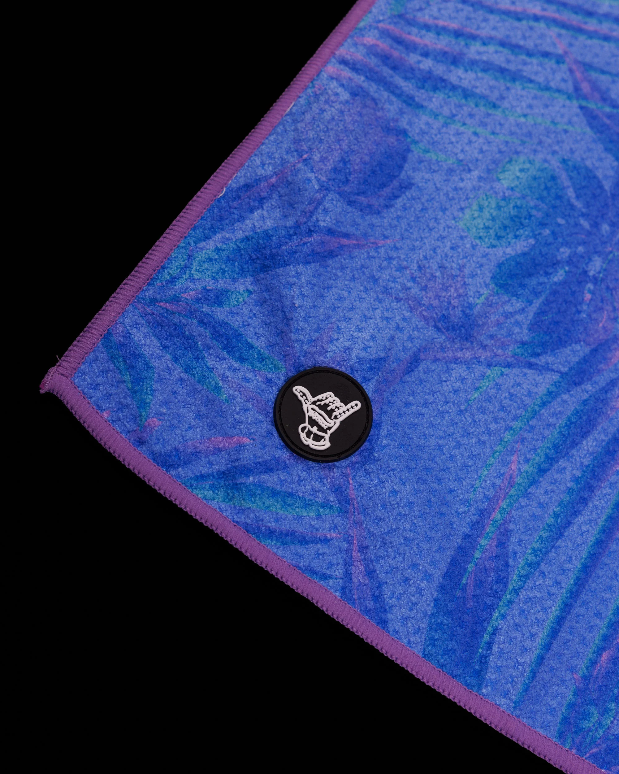 Blue Lagoon Golf Towel - Image 3